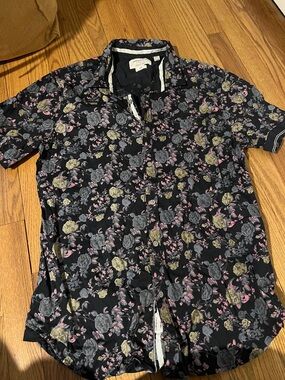 Paper Denim & Cloth Black Floral Short-Sleeve Button-Down Shirt
